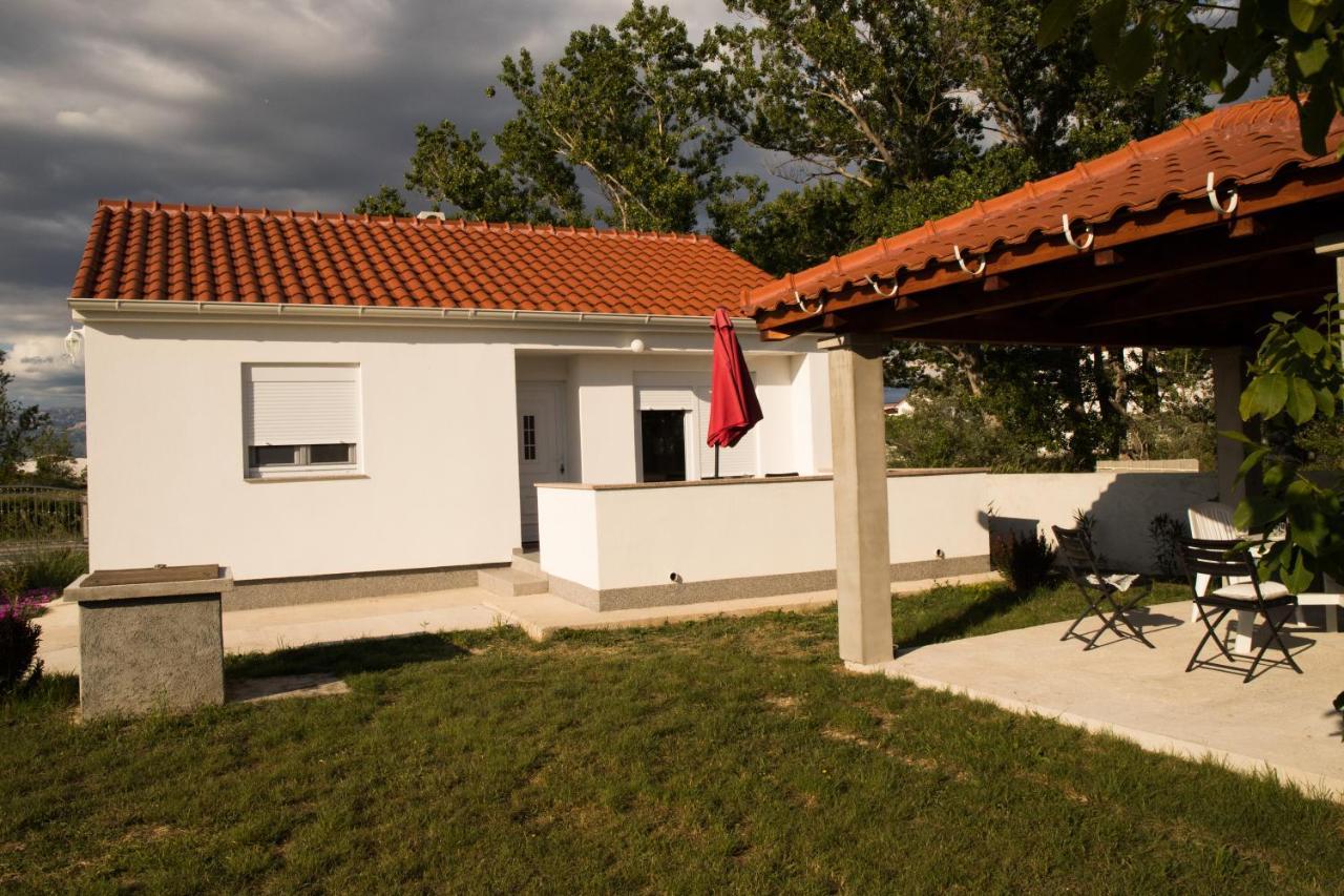 Holiday Home Visnja Nin Buitenkant foto