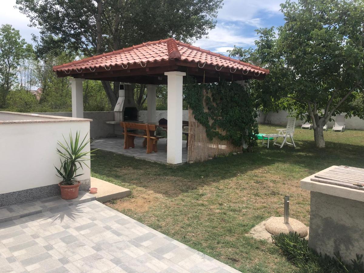 Holiday Home Visnja Nin Buitenkant foto