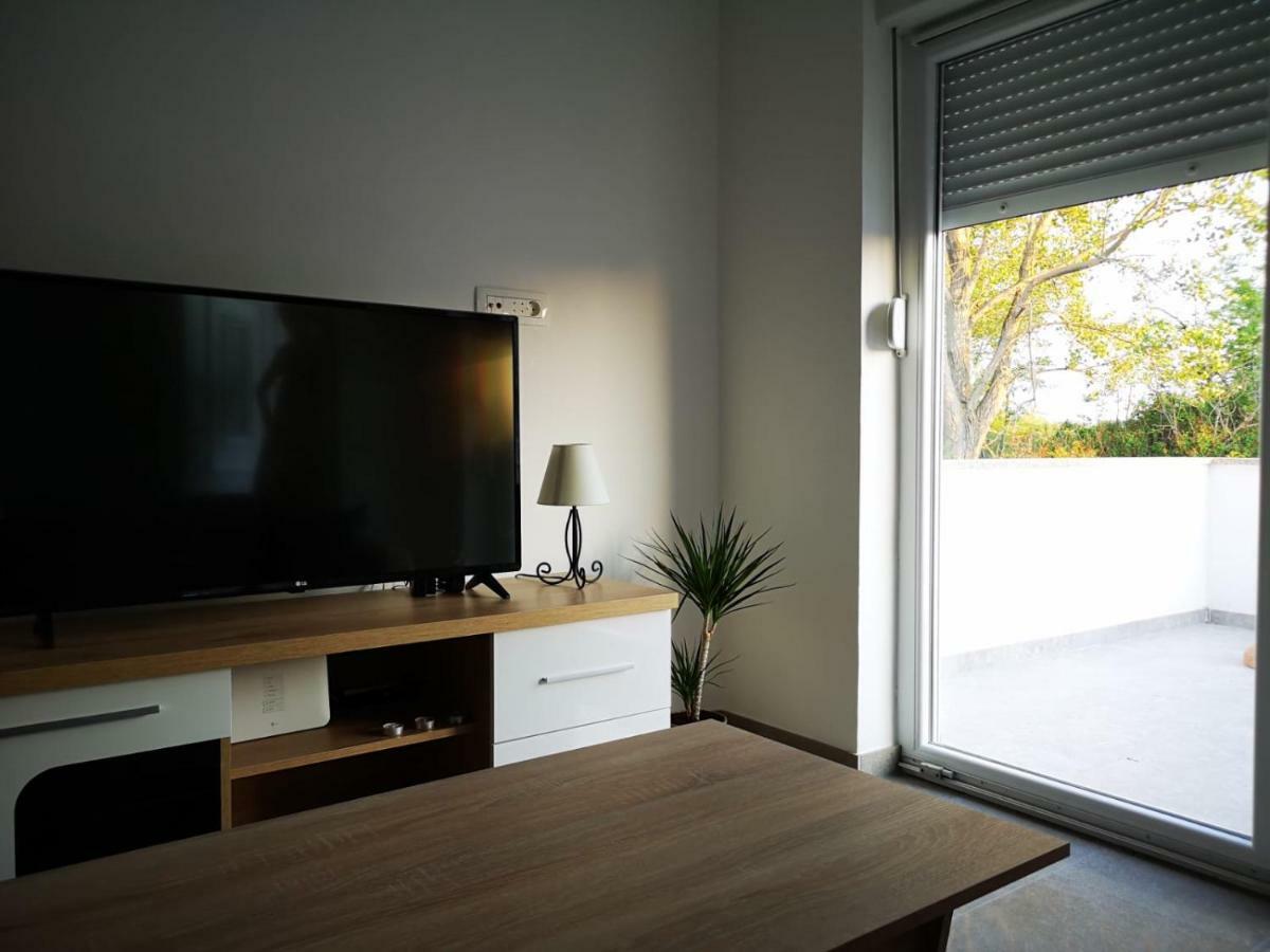 Holiday Home Visnja Nin Buitenkant foto